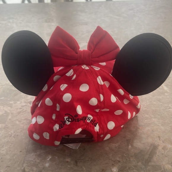 Minnie Mouse Cap - Picture 2 of 5